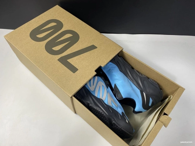 ADIDAS Yeezy Boost GZ3079 MNVN 700 'Bright Cyan' 0831